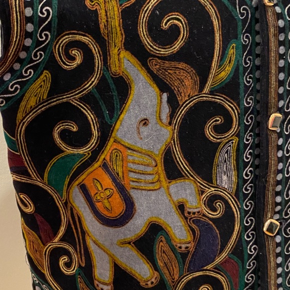 Pabst Blue Ribbon Womens Vest Beautiful Velvet Print w Elephants / Size XXL - Picture 5 of 14